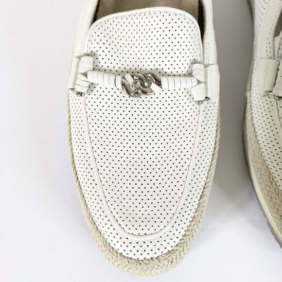 VANELI Quarzi Womens 7.5N (AA) White Perforated Espadrille Loafers Flats Preppy - Picture 3 of 13